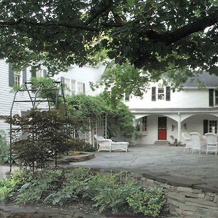 Niagara Mansion Carriage Suite Lewiston Exterior photo