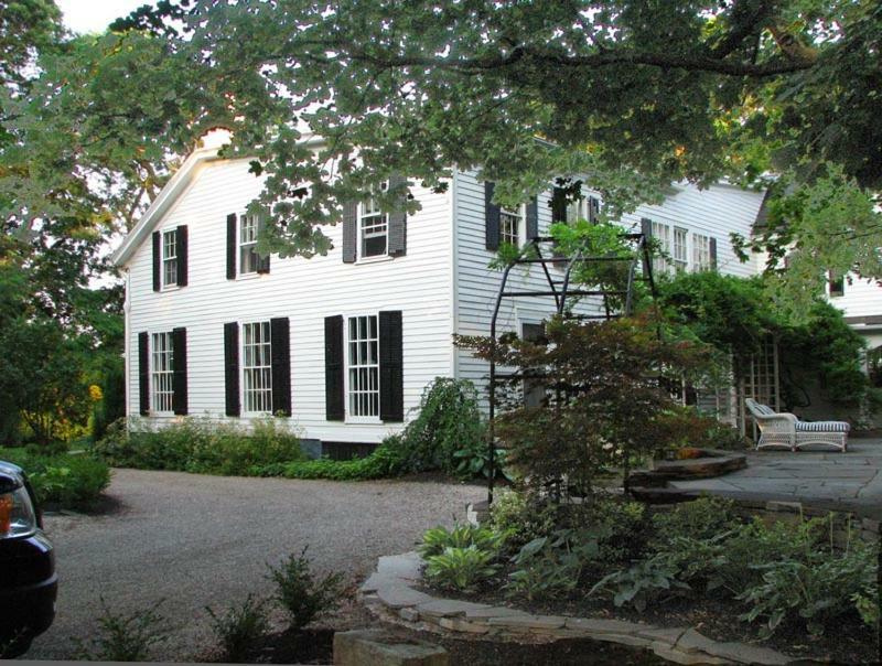 Niagara Mansion Carriage Suite Lewiston Exterior photo